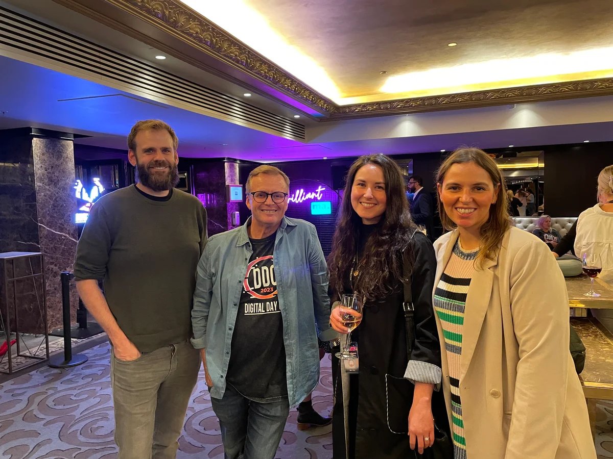 DDO2023 Attendees Networking with John