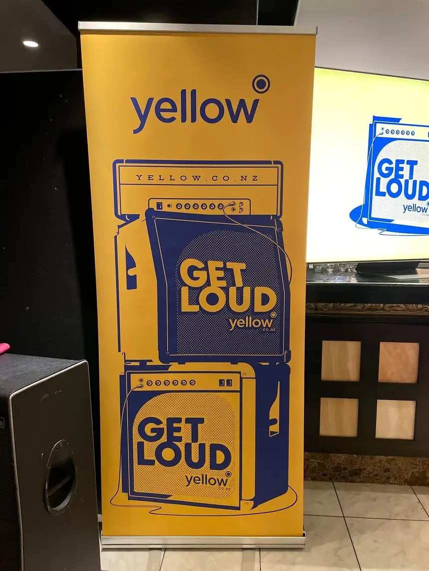 DDO2023 Yellow Networking Drinks