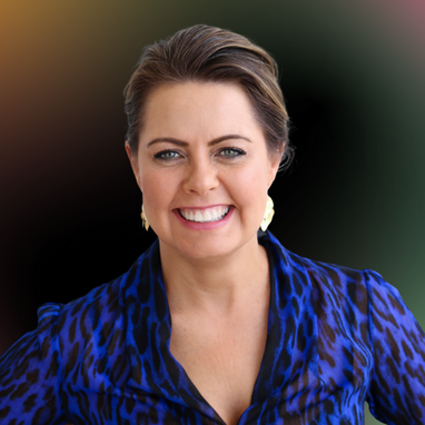 Tara Lordsmith-1